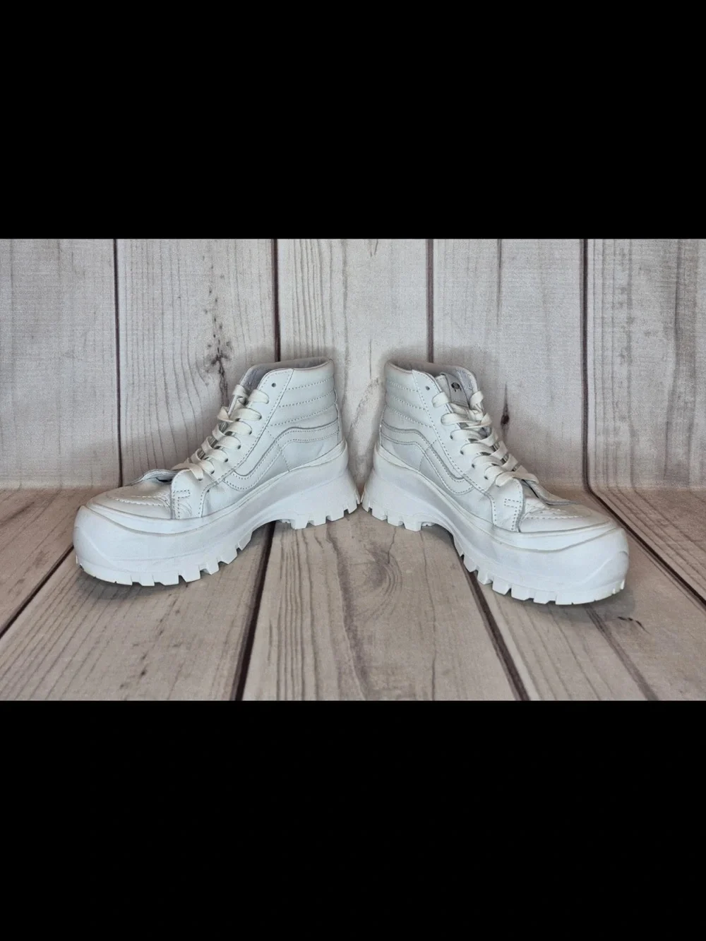 Vans x Vault Sk8-Hi Women's Size 8True White Vibram LX Skate Shoes Boots